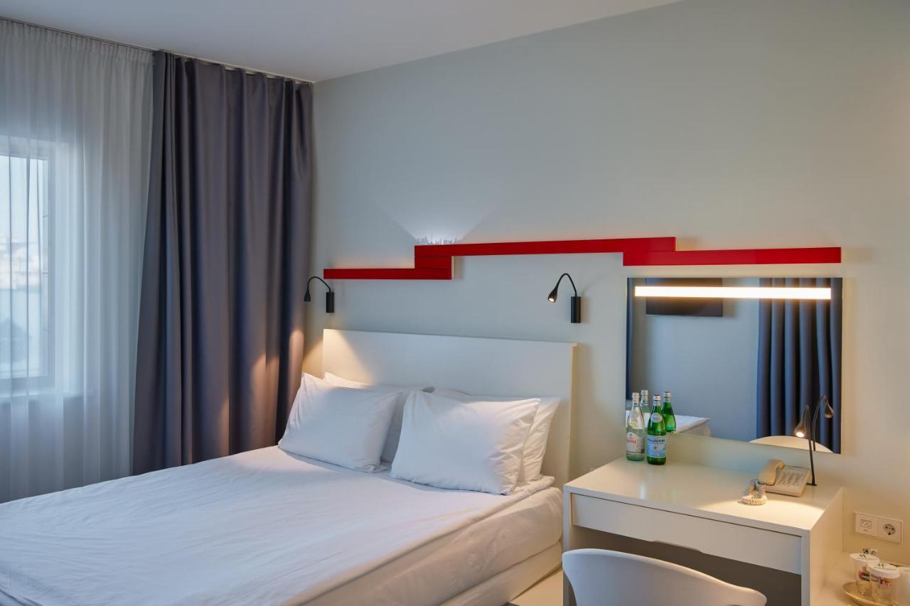 Holiday Inn Vilnius By Ihg Esterno foto