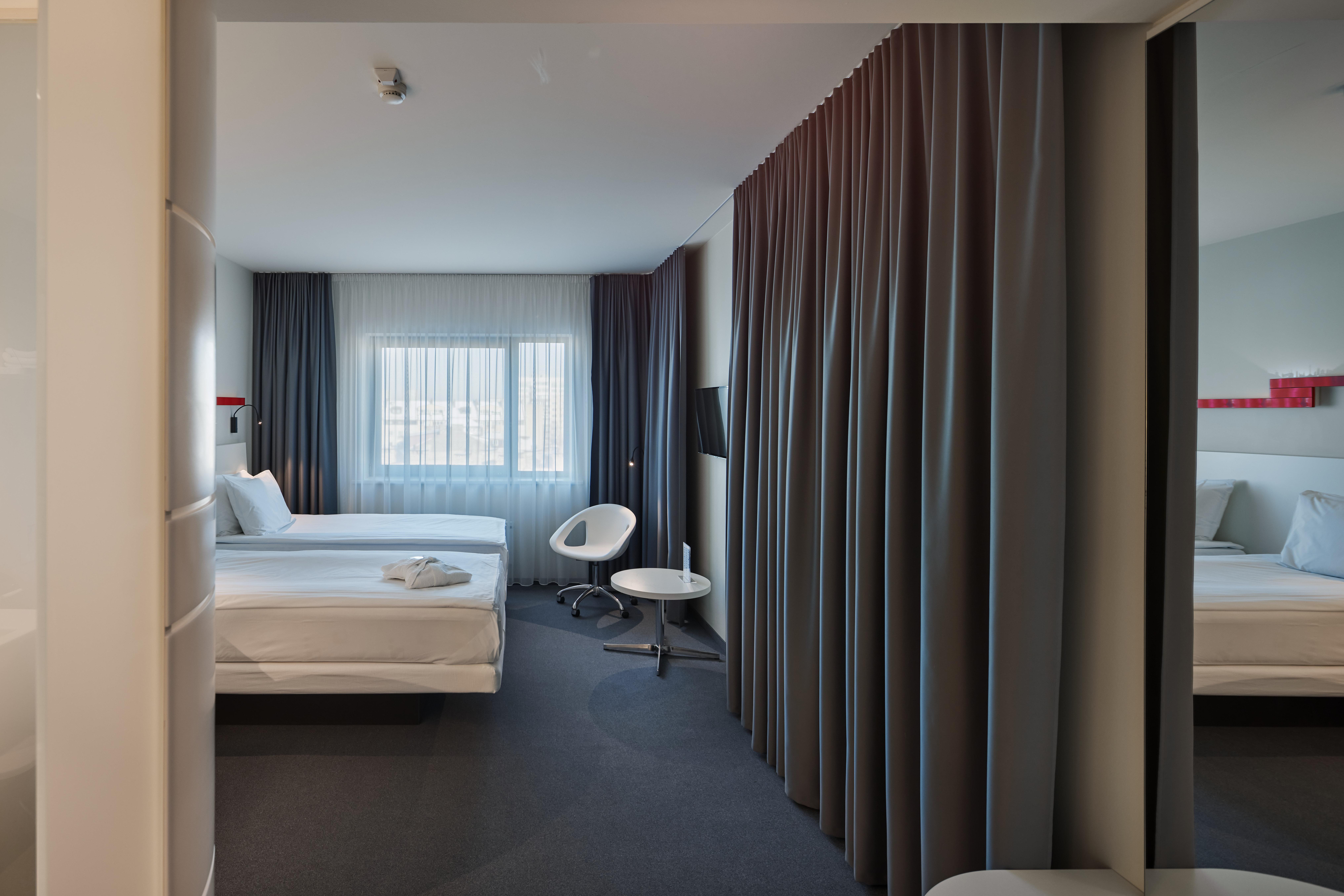 Holiday Inn Vilnius By Ihg Esterno foto