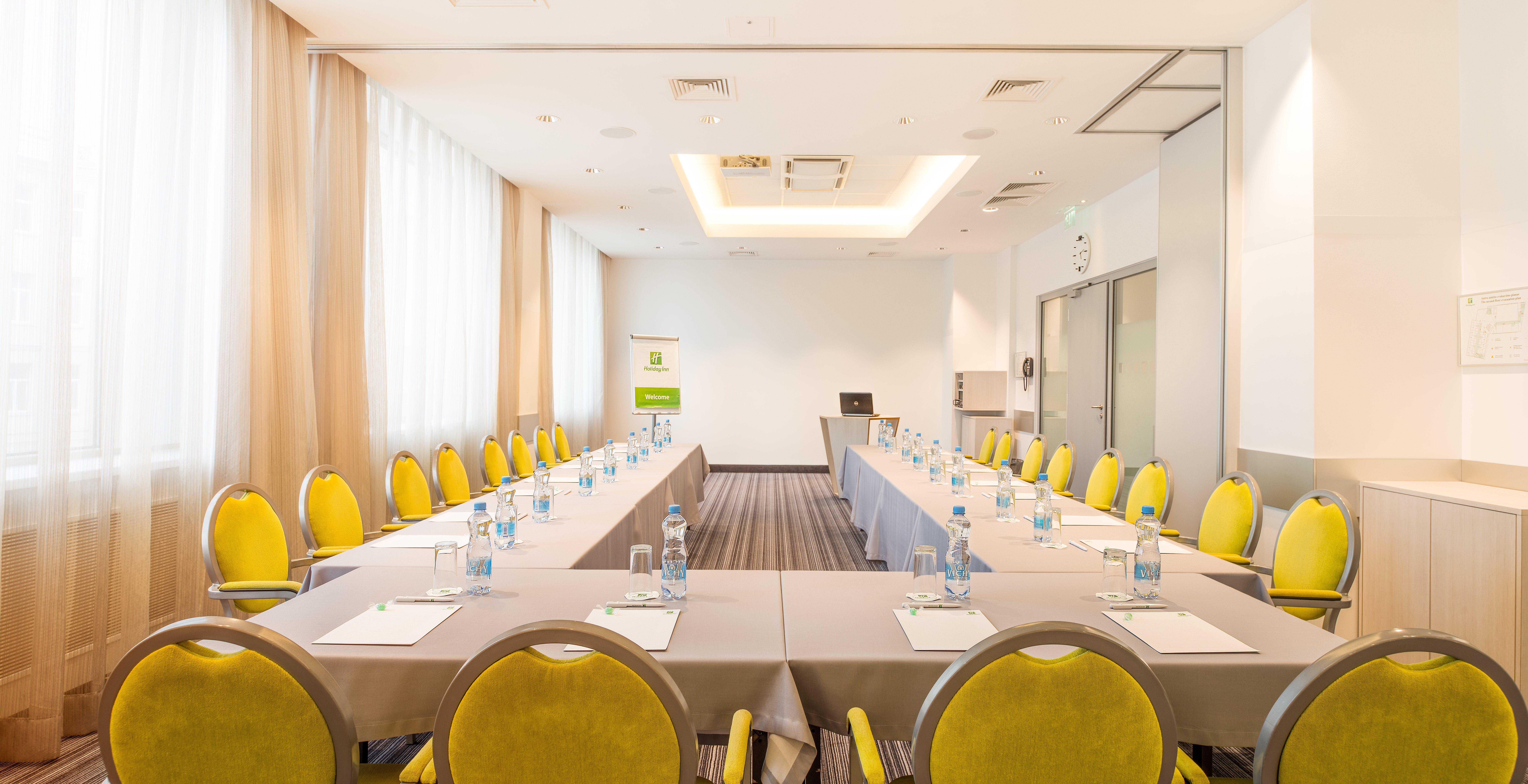 Holiday Inn Vilnius By Ihg Esterno foto