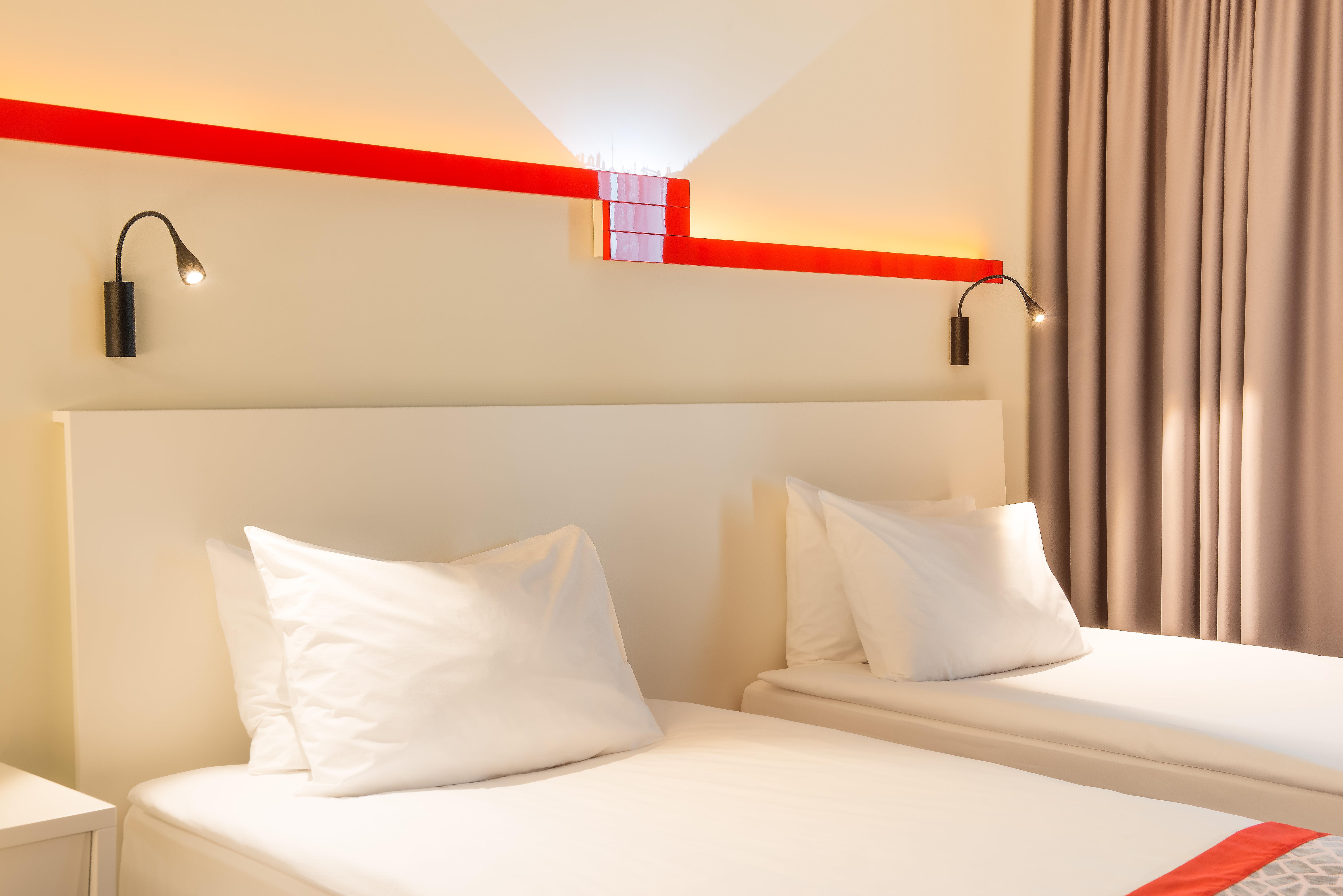 Holiday Inn Vilnius By Ihg Esterno foto