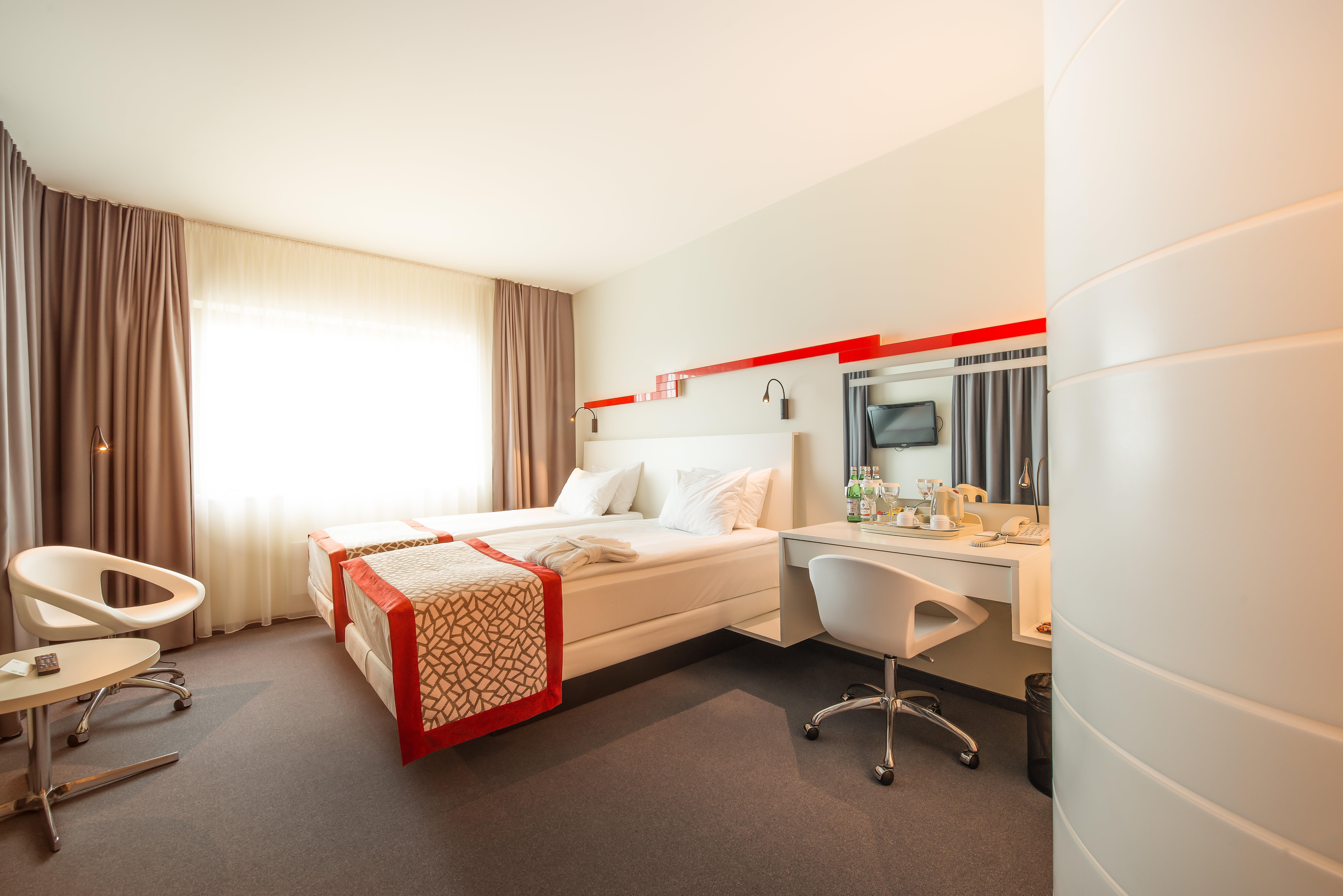 Holiday Inn Vilnius By Ihg Esterno foto
