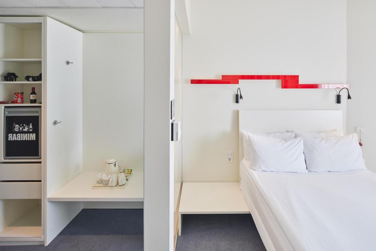 Holiday Inn Vilnius By Ihg Esterno foto