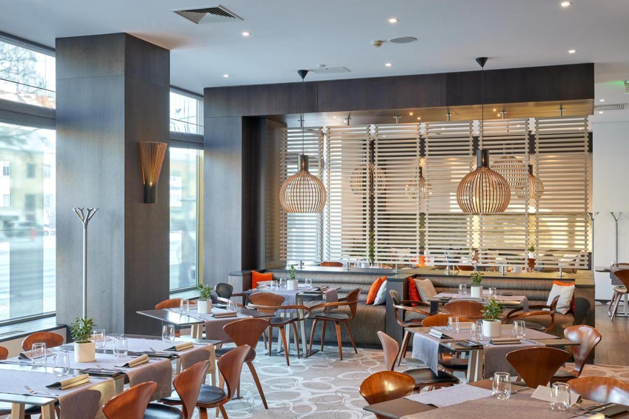 Holiday Inn Vilnius By Ihg Esterno foto
